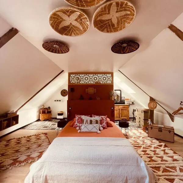 Chez TROTRO, hotel in Saint-Pierre-de-Plesguen