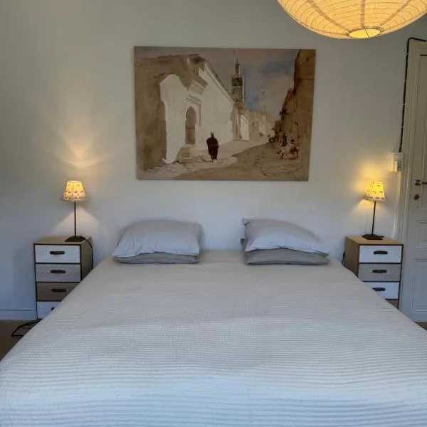 Huyze Elise Free Parking, Hotel in Ostende