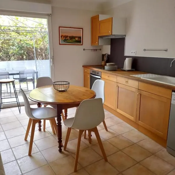 Hébergement tout confort au pied du Luberon, hotel di Cabrières-dʼAigues