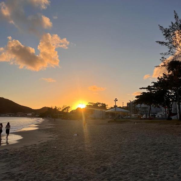 Casa entre as mais belas praias de São Francisco do Sul - Foto 4
