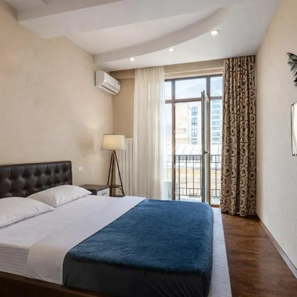 Simple Comfort Stay Apartment Tbilisi – hotel w mieście Tbilisi City