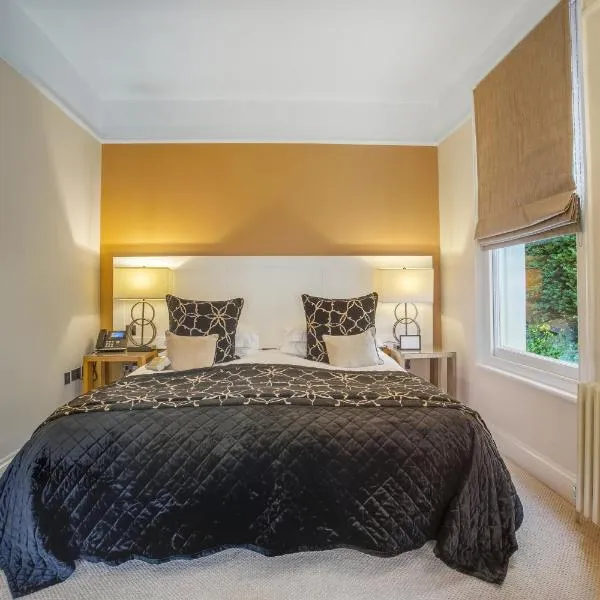 St Elizabeth's House, хотел в Плимът