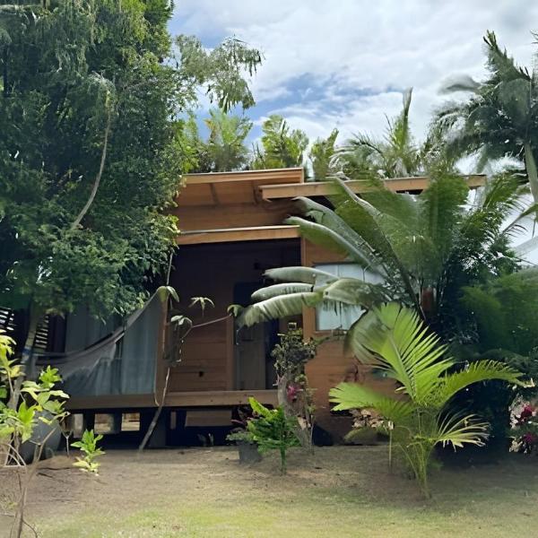 Casa Aconchegante às Margens do Rio Itapocu, Perto do Mar