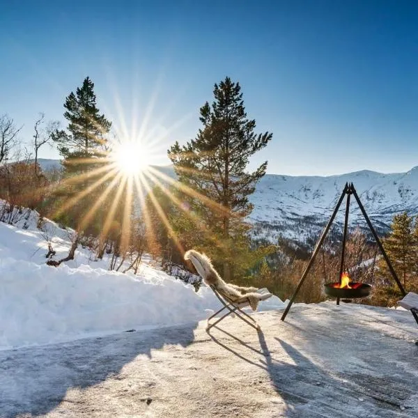 Panoramic View of Voss - Private Cabin & Patio, hotel v mestu Vossevangen