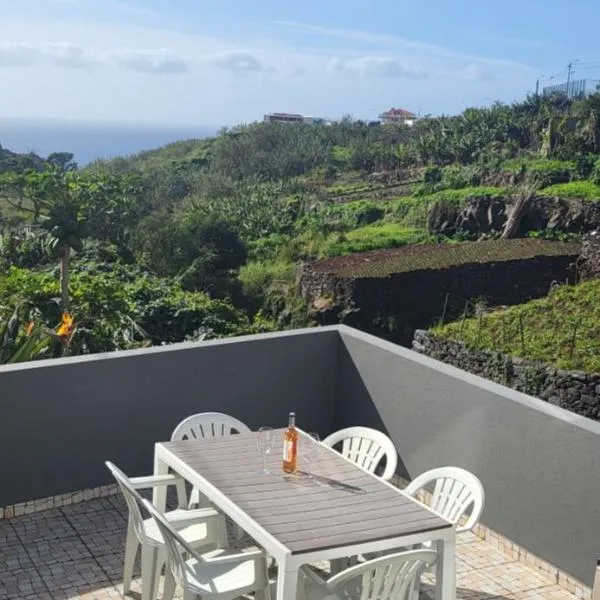 Casa Vereda do Calhau - With barbecue, hotell sihtkohas Campanário