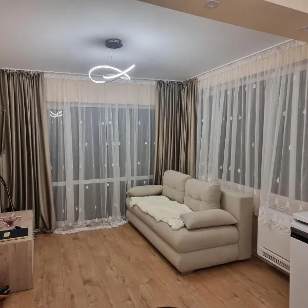 Villa Nikol Apartment #4, viešbutis mieste Raduil