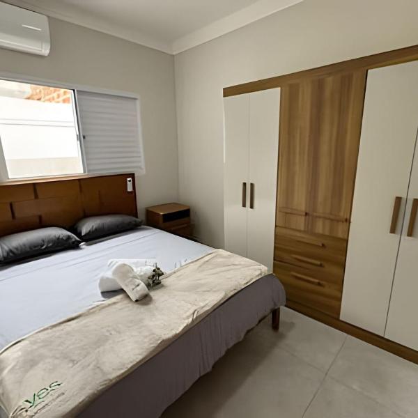 Casa Moderna, Confortável e com Churrasqueira