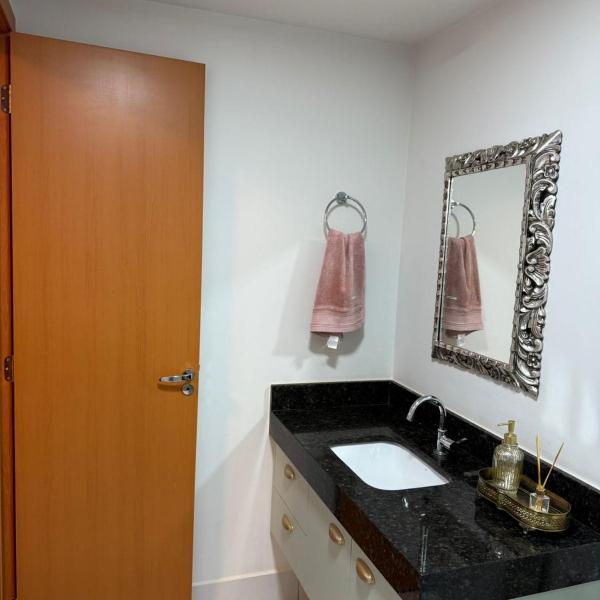 Flat de Luxo no Bueno com Piscina e Academia - Foto 2