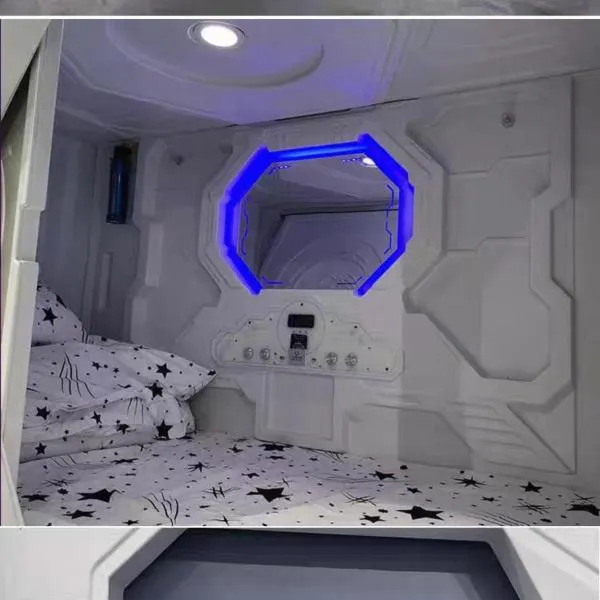 Belgrade Airport Luxury single bed, hotel v destinácii Surčin