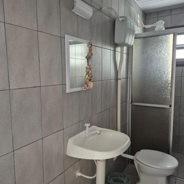 Quarto triplo solteiros Nereidas bwc compartilhado - Foto 3