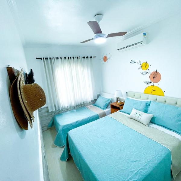 Recantos Pinheiros - Casa inteira, até 15 hóspedes - Piscina privativa, sinuca, ar condicionado e TVs nos 4 quartos - Condomínio Orla 500, lado praia - Unamar, Cabo Frio-RJ - Foto 2