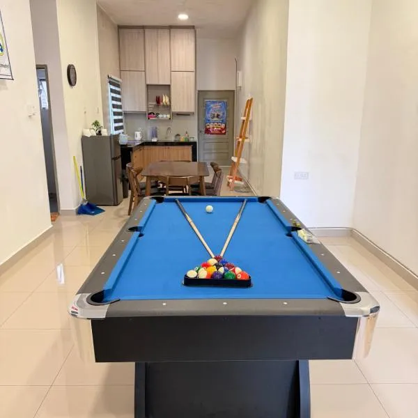Ayaan Snooker Home 5 at Quintet Apartment with Private Parking, Hotel in Tanah Rata