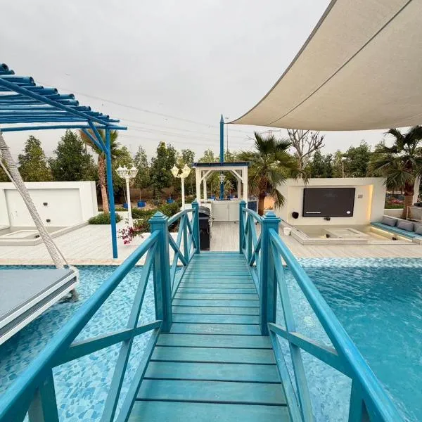 Santorini check in, hotel a Ras al Khaimah