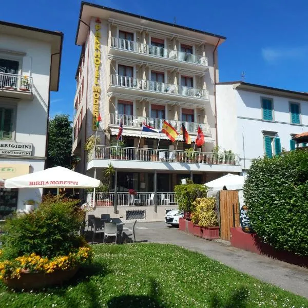 Park Hotel: Montecatini Terme'de bir otel