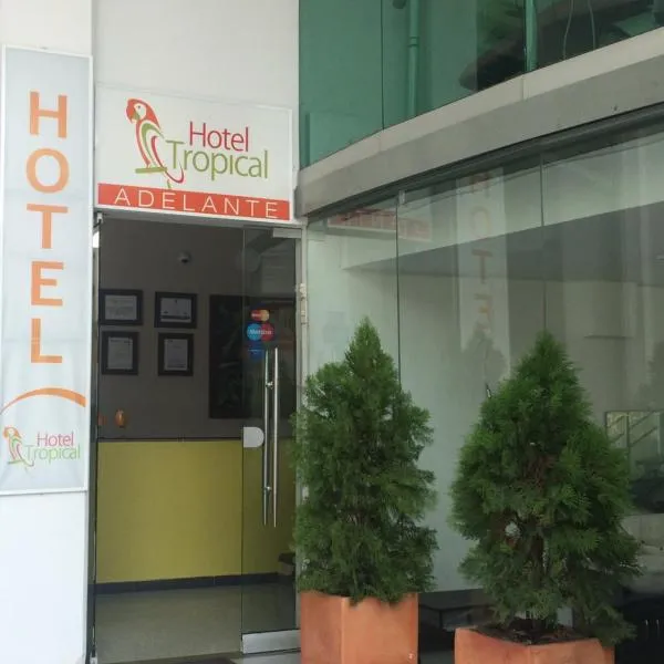 Hotel Tropical, hotel en Corozal