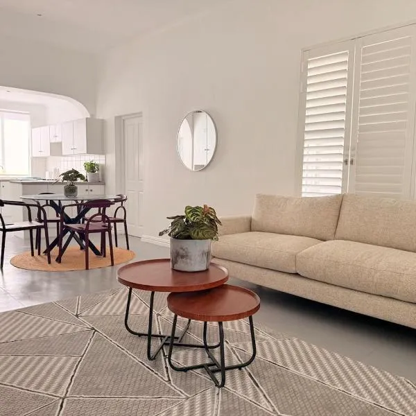 Crescent House, hotel in Franschhoek
