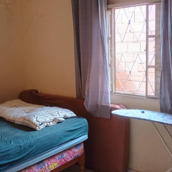 Casa de condomínio Caiobá , 2 quartos 700 metros da Orla - Foto 2