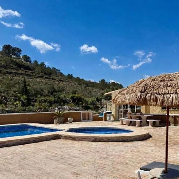 Casa Duseña Estrella, hotel en Hondón de las Nieves