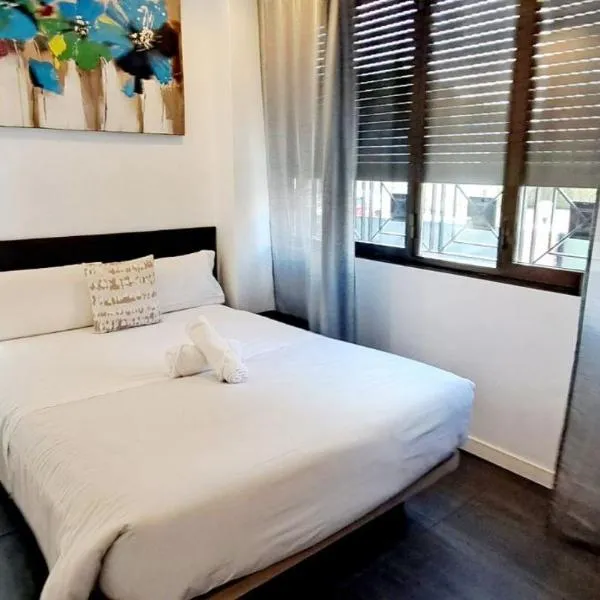 AYZ Ulises - Auto check-in property, hôtel à Madrid