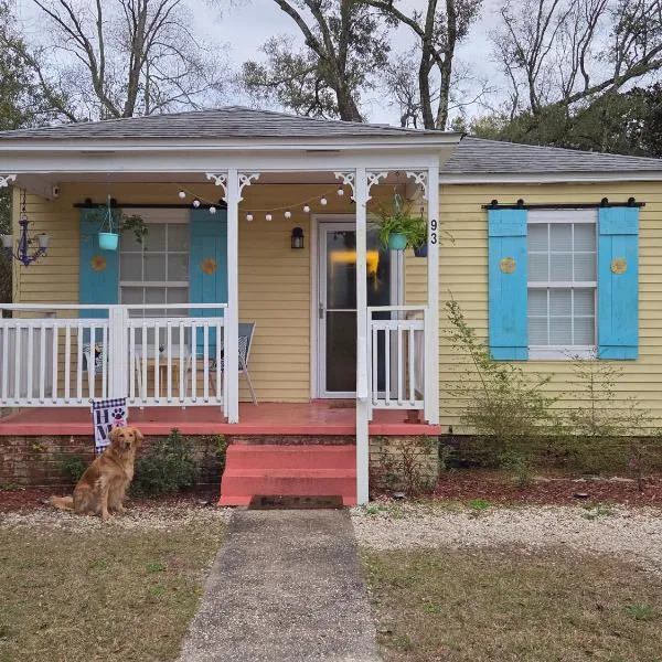 Pensacola में, होटल The Lemon Zest Cottage Paws Welcome
