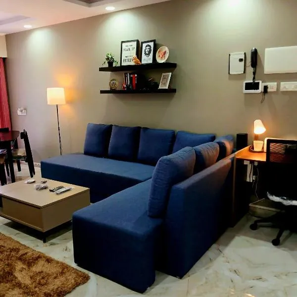 Lakefront Lounge-Luxe 1bhk condo with 2 baths, convertible to 2bed, hotell Mumbais
