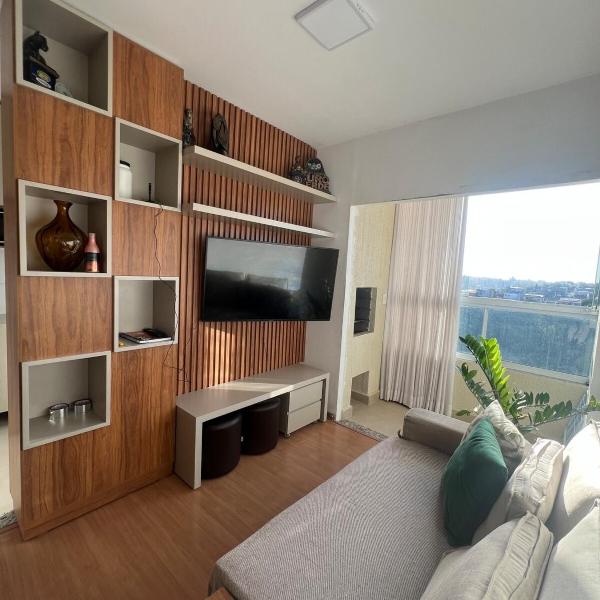 Complete apartment, two bedrooms, one of which is an en-suite with air conditioning