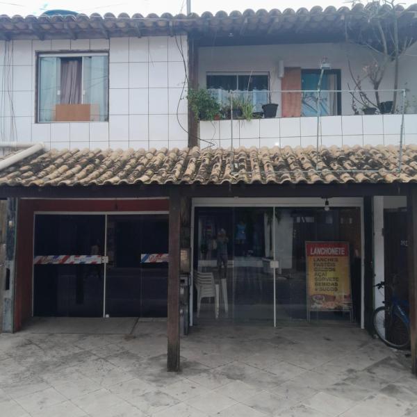Suíte e cozinha, entrada compartilhada