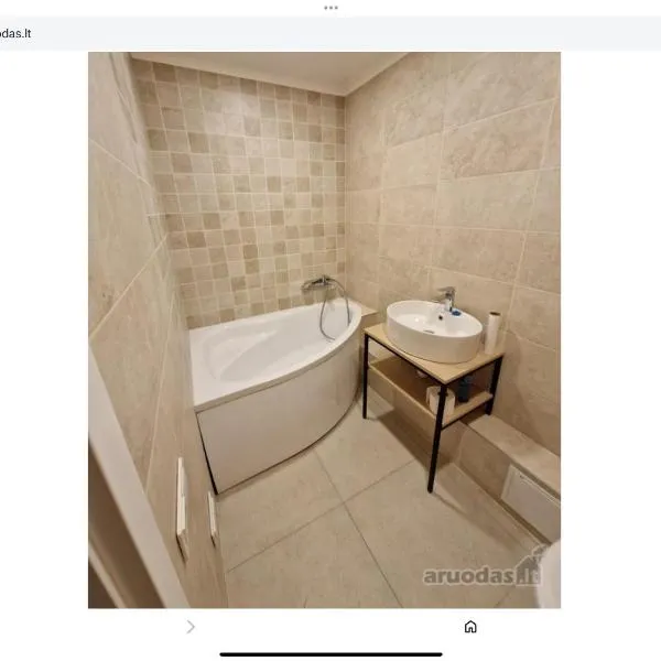 Гнёздышко، فندق في فيزاغيناس