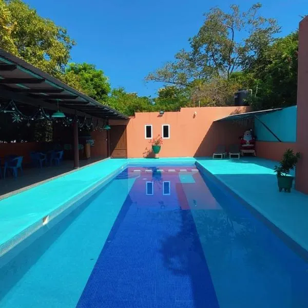 Villas victoria mirador, готель у місті Сіуатанехо