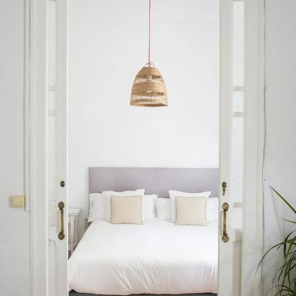 ABCyou Bed&Breakfast, hotel i Valencia