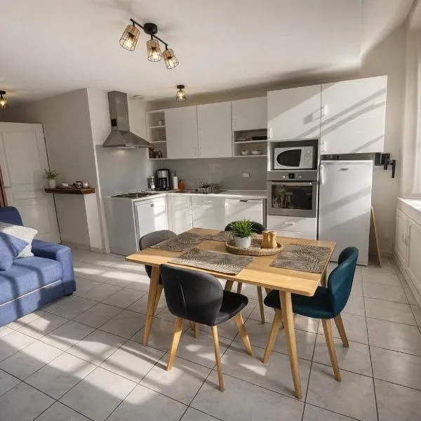 T3 confortable et lumineux hypercentre: Luchon şehrinde bir otel