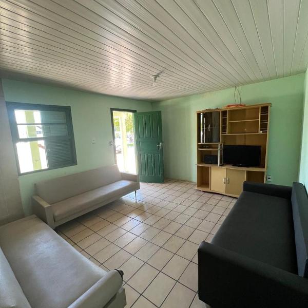 Casa espaçosa praia da Daniela Florianópolis