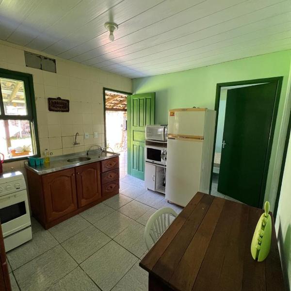 Casa espaçosa praia da Daniela Florianópolis - Foto 4