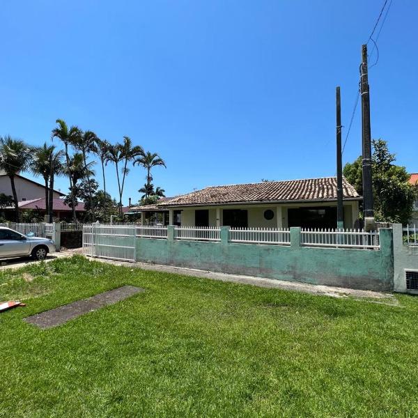 Casa espaçosa praia da Daniela Florianópolis - Foto 5