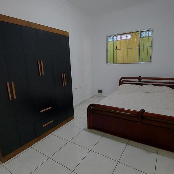 Casa individual aconchegante em bairro central - Foto 2