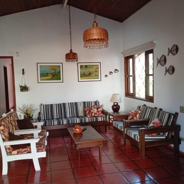 Casa no Itaguá perto do centrinho e Projeto Tamar