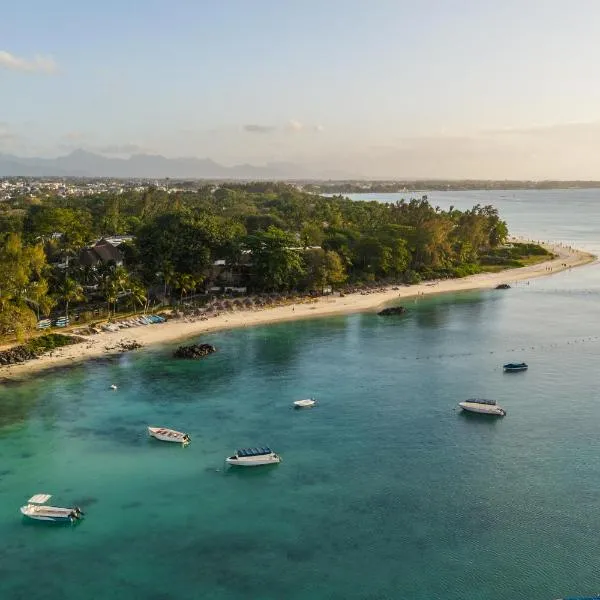 Casuarina Resort and Spa, hotel in Trou aux Biches