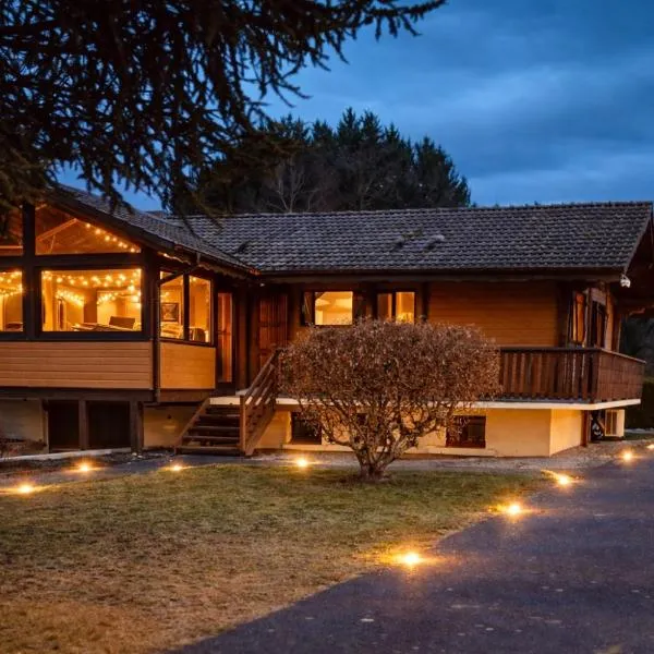 Maison Maneki Chalet Évasion 8 personnes en bord de lac, hotel a Ban-sur-Meurthe-Clefcy