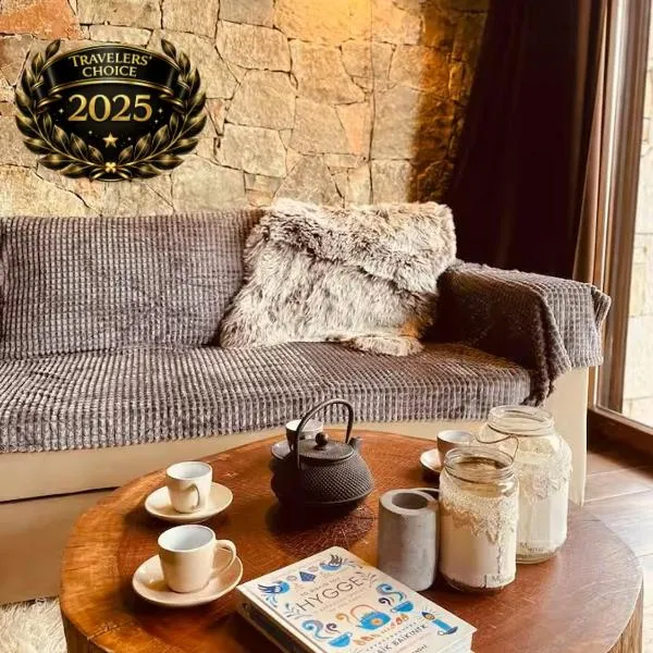 Pinecone Lodge, Eptalofos Wellness Garden Chalet, hotel u gradu Eptalofos