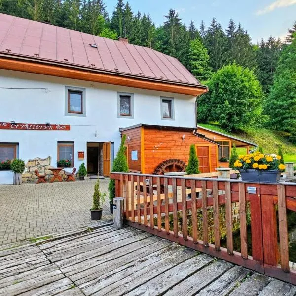 Teplice nad Metují में, होटल Penzion Čtyřlístek