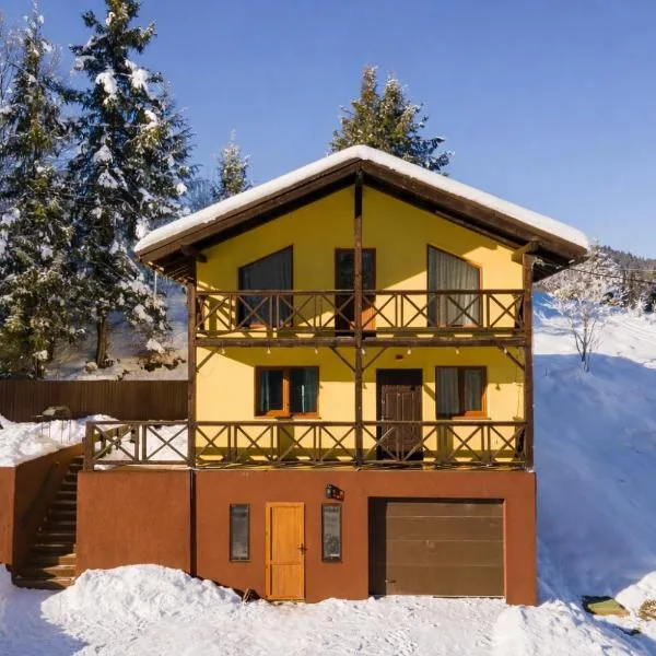 Yellow House: Pilipets şehrinde bir otel