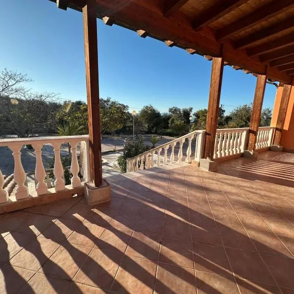 Azienda Agricola Villa Manicone, готель у місті Фоче-Варано