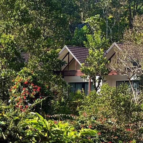 Flower Valley Plantation Homestay: Munnar şehrinde bir otel