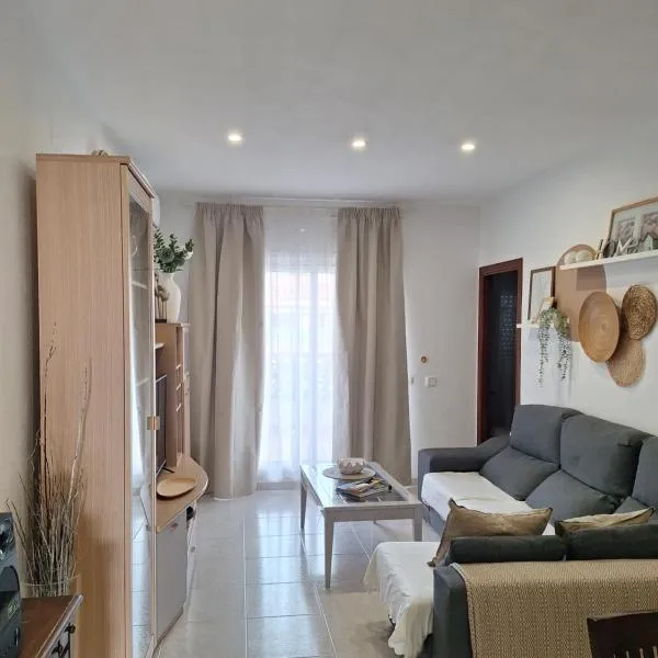 Piso California 3 aire acondicionado, wifi, cerca del mar, Hotel in Miami Platja