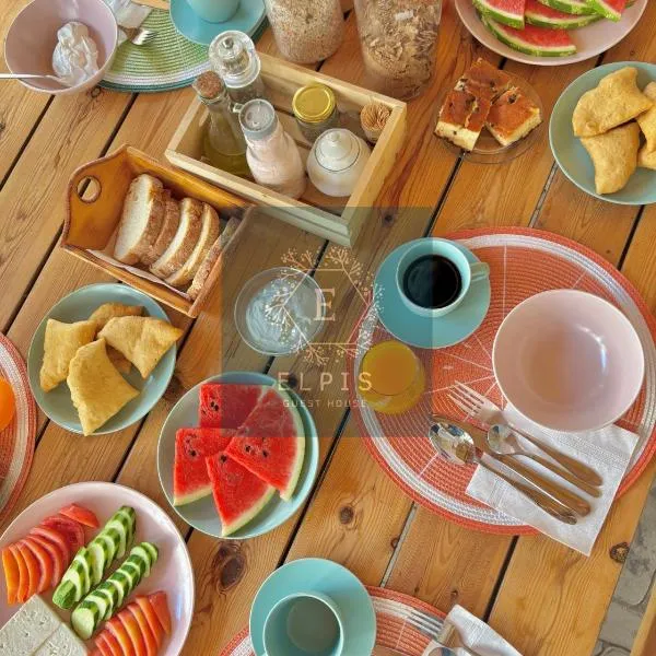 Elpis Guest House, hotel din Himare