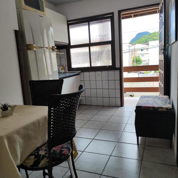 Conforto e Pé na Areia - 100 metros da Praia - Foto 2