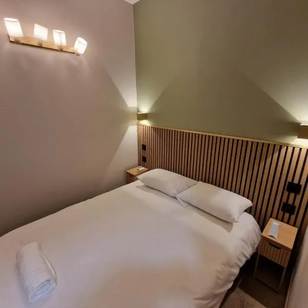 Hotel Du Centre: Marsilya'da bir otel