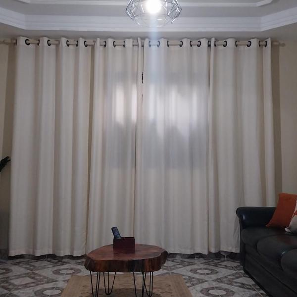 Casa espaçosa com Wi-Fi, garagem para 2 veículos e área externa em Campos dos Goytacazes - Foto 4