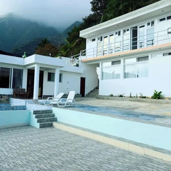 White House Lake Lodge-Atitlán, ξενοδοχείο σε Santa Cruz La Laguna