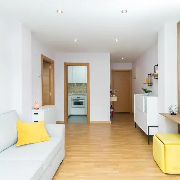 Bonito piso con piscina y garaje, hotel Ramales de la Victoriában